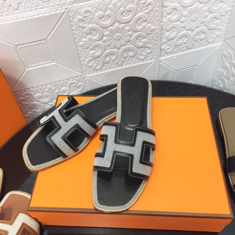 Hermes Slippers